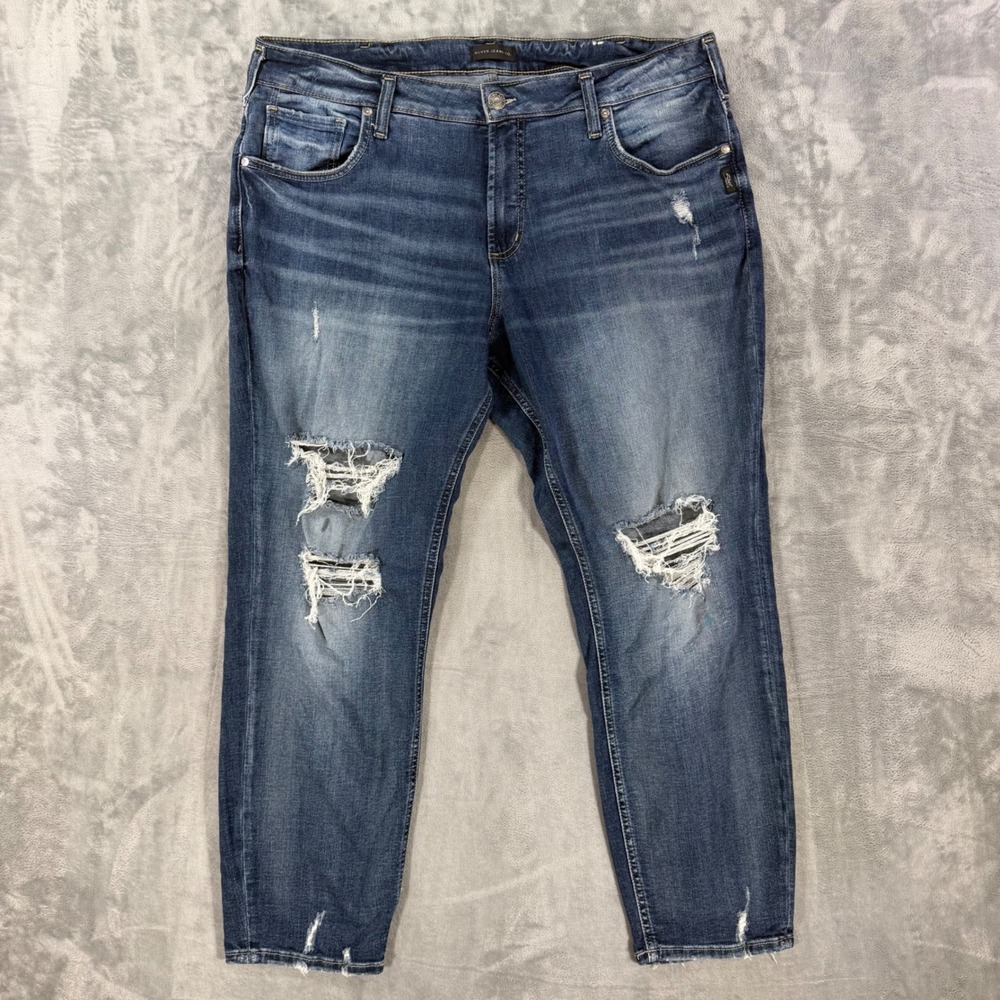 Silver Jeans Boyfriend Jeans Women's Size 18W x 27 Blue Med Wash Distressed